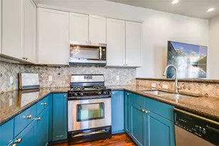 1115 Kinney Ave, Austin, TX 78704 - Photo 11