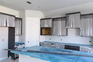 239 W Faulkner St, Liberty Hill, TX 78642 - Photo 5