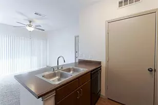 12800 Center Lake Dr, Austin, TX 78753 - Photo 9