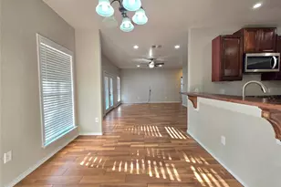 6 Sunflower Cir, New Braunfels, TX 78130 - Photo 7