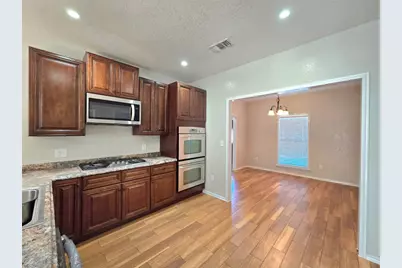 6 Sun Flower Circle, New Braunfels, TX 78130 - Photo 11