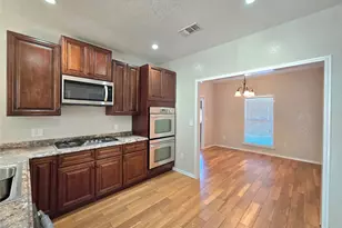 6 Sunflower Cir, New Braunfels, TX 78130 - Photo 11