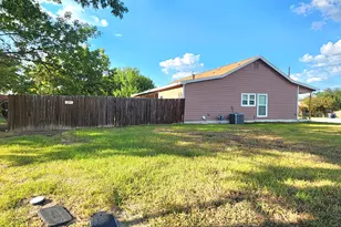 6 Sunflower Cir, New Braunfels, TX 78130 - Photo 29