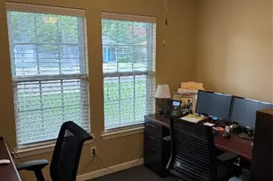 1504 W Koenig Ln, Austin, TX 78756 - Photo 3