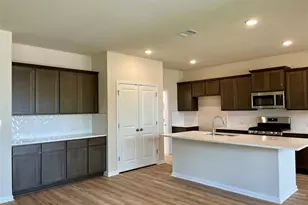 230 Revere Dr, Kyle, TX 78640 - Photo 5