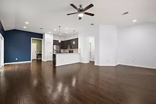 706 Coconut Grove St, Pflugerville, TX 78660 - Photo 5