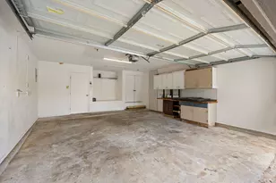 8905 Bridgewood Trail, Austin, TX 78729 - Photo 39