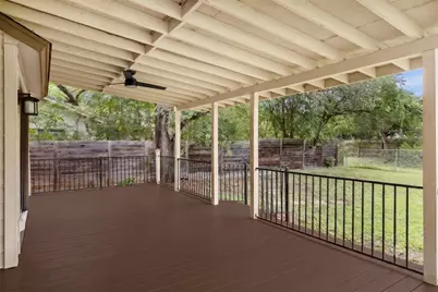 8905 Bridgewood Trail, Austin, TX 78729 - Photo 33