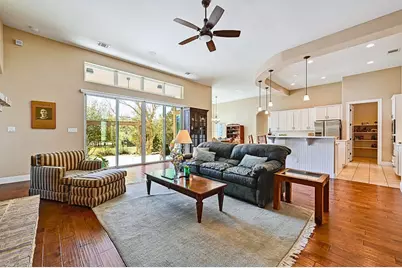 114 Hazelnut Court, Driftwood, TX 78619 - Photo 9