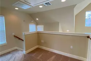1601 Miriam Ave, Austin, TX 78702 - Photo 19