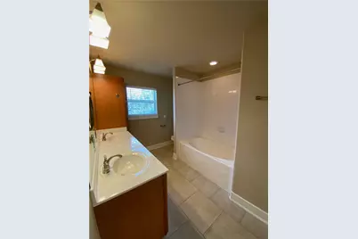1601 Miriam Avenue #109, Austin, TX 78702 - Photo 15