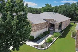 229 Hobby St, Georgetown, TX 78633 - Photo 5