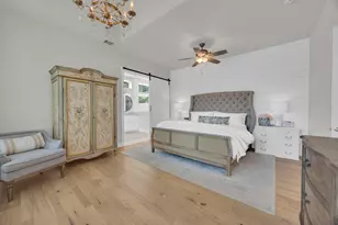 501 Alva Dr, Briarcliff, TX 78669 - Photo 9