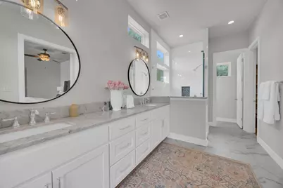 501 Alva Drive, Briarcliff, TX 78669 - Photo 13
