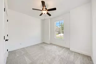 229 Canyoncrest Wy, Liberty Hill, TX 78642 - Photo 17