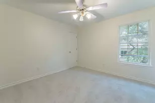 1102 W Park St, Cedar Park, TX 78613 - Photo 15