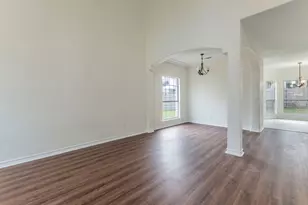 1102 W Park St, Cedar Park, TX 78613 - Photo 5