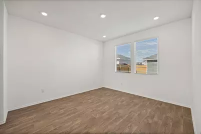 310 Puerto Plata Avenue, Bastrop, TX 78602 - Photo 7