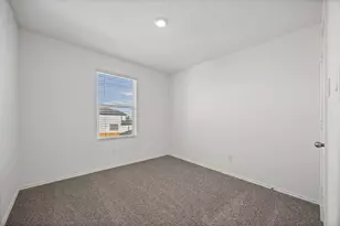 310 Puerto Plata Ave, Bastrop, TX 78602 - Photo 13