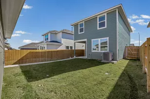 310 Puerto Plata Ave, Bastrop, TX 78602 - Photo 23