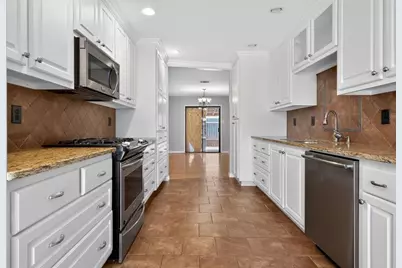 3603 Palomar Lane, Austin, TX 78727 - Photo 11