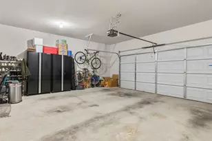 9015 Cattle Baron Path, Austin, TX 78747 - Photo 27