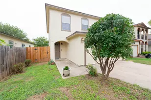 7011 Thannas Way, Austin, TX 78744 - Photo 3