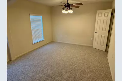 7011 Thannas Way, Austin, TX 78744 - Photo 13
