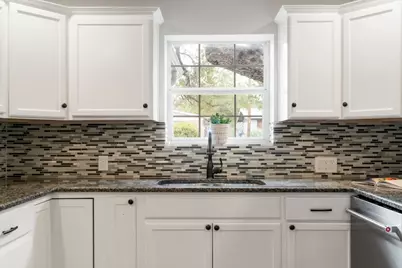 4704 Roundup Trail, Austin, TX 78745 - Photo 13