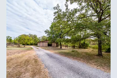 298 Jenkins. Road, Cedar Creek, TX 78612 - Photo 27