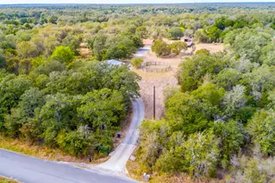 298 Jenkins Rd, Cedar Creek, TX 78612 - Photo 37