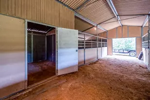 298 Jenkins Rd, Cedar Creek, TX 78612 - Photo 31