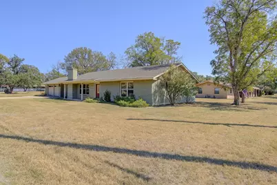 1013 Highland Drive, Highland Haven, TX 78654 - Photo 1