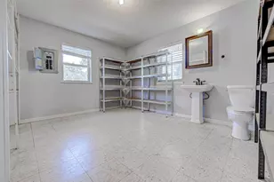 1013 Highland Dr, Highland Haven, TX 78654 - Photo 19