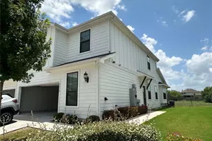 441 Fieldwood Dr, Buda, TX 78610 - Photo 1