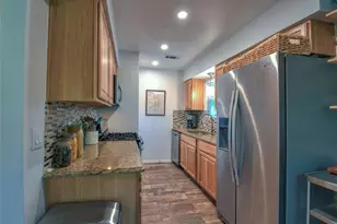 6605 Clubway Ln, Austin, TX 78745 - Photo 11