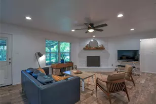 6605 Clubway Ln, Austin, TX 78745 - Photo 9