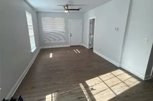 1313 Delano St, Austin, TX 78721 - Photo 9