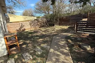 1313 Delano St, Austin, TX 78721 - Photo 27