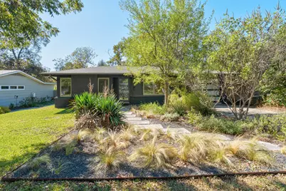 1303 Glencrest Drive, Austin, TX 78723 - Photo 21