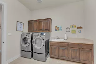 121 Umbrella Sky, Liberty Hill, TX 78642 - Photo 33