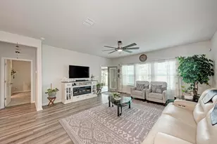 1646 Homestead Farms Dr, Round Rock, TX 78665 - Photo 15