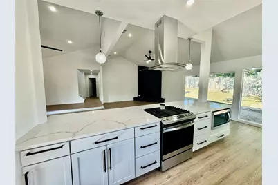 9506 Stonebridge Drive, Austin, TX 78758 - Photo 9