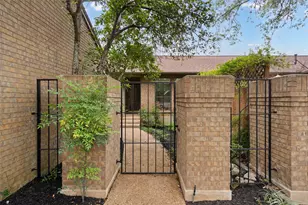 5724 N Scout Island Cir, Austin, TX 78731 - Photo 1