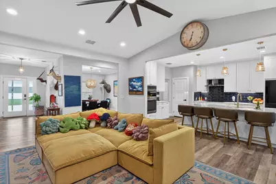 909 Belaire Drive, Granite Shoals, TX 78654 - Photo 9