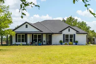 410 Mustang Mesa, Liberty Hill, TX 78642 - Photo 1