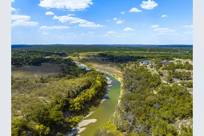 1718 Paradise Parkway, Canyon Lake, TX 78133 - Photo 3