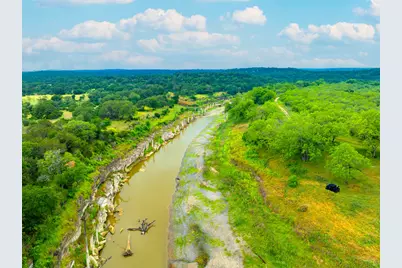 1718 Paradise Parkway, Canyon Lake, TX 78133 - Photo 23