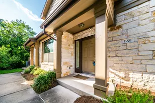 1310 Parmer Ln, Austin, TX 78727 - Photo 23