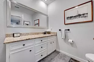 11133 Pinehurst Dr, Austin, TX 78747 - Photo 21